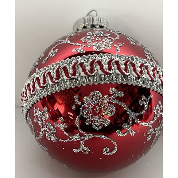 Vtg Lot of 4 Krebs Red Silver Glitter Floral Victorian Ornaments Ribbon Glass - Picture 12 of 12